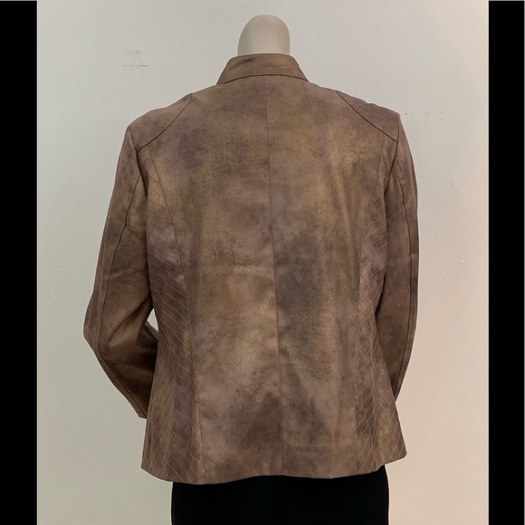 CHICO’S BROWN JACKET - Picture 5 of 6